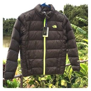 Boys  The Northface down jacket size 10-12